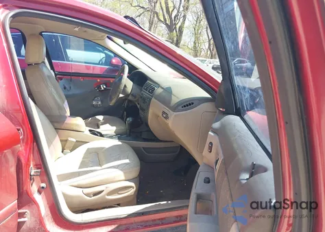 2000 Ford Taurus Sel from USA, damaged, VIN 1FAFP56S2YG218851